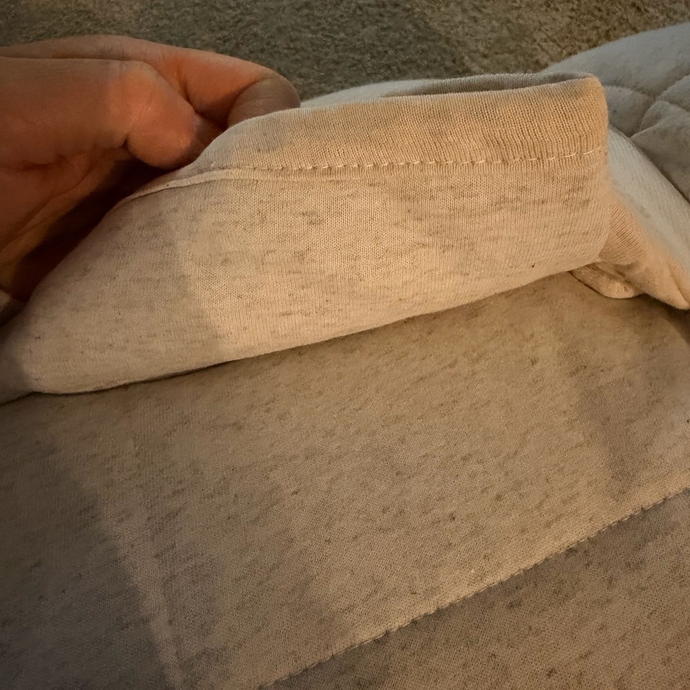 Crate&Barrel Soft Cream Comforter - Picture 5 of 13
